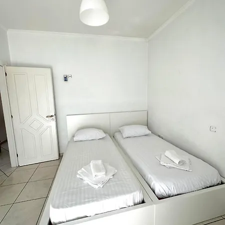 Apartment Amazing House In Lefkes W/ Private Parking
