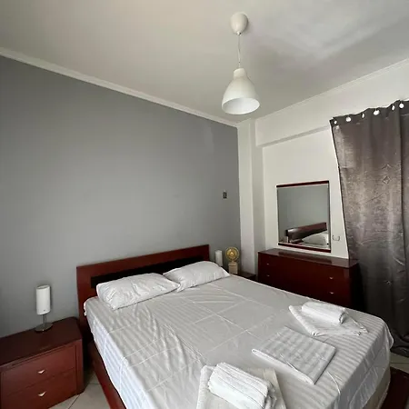Apartment Amazing House In Lefkes W/ Private Parking *