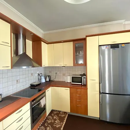 Apartment Amazing House In Lefkes W/ Private Parking