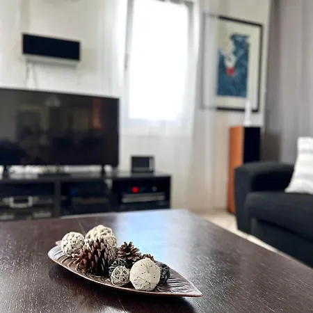 Apartment Amazing House In Lefkes W/ Private Parking *